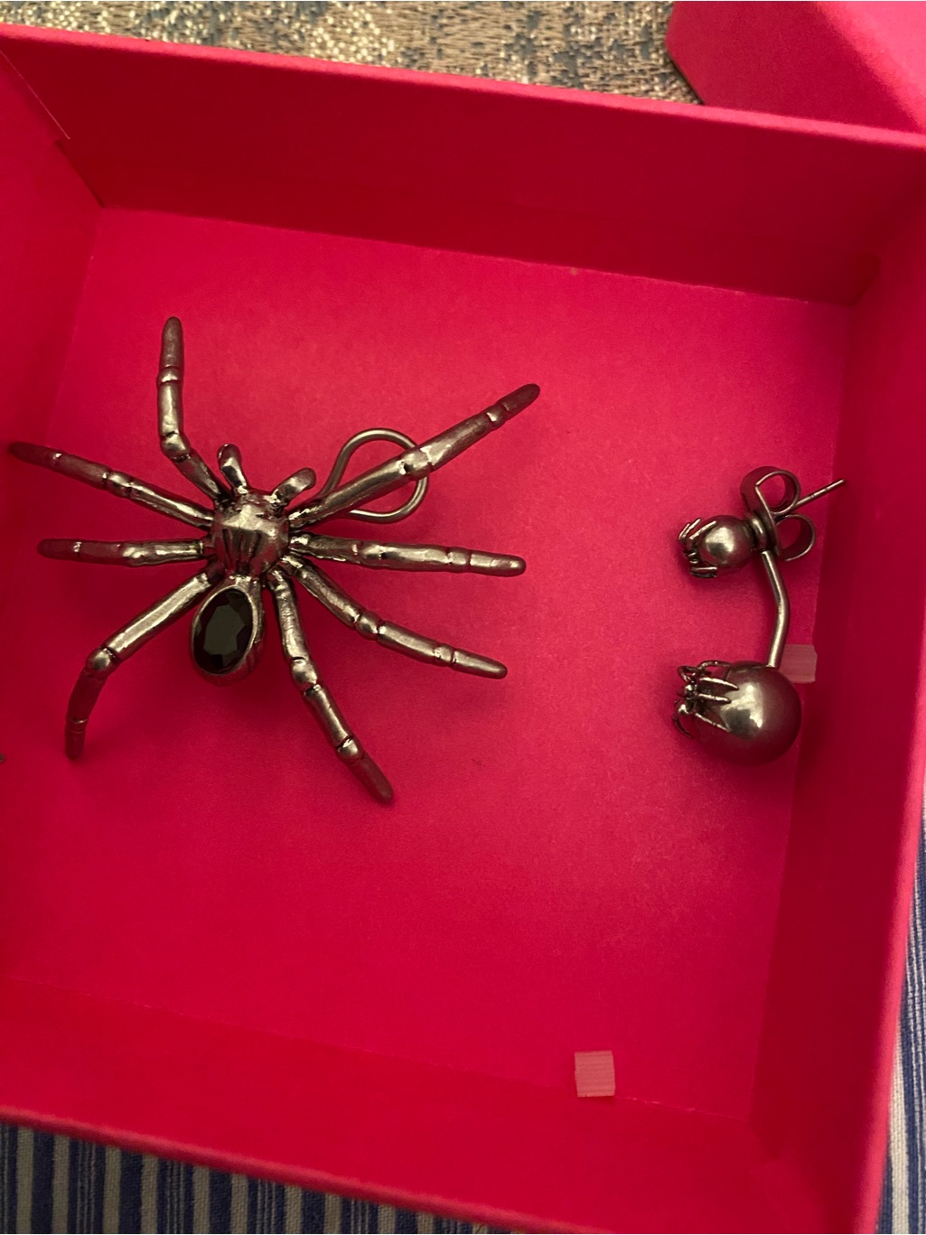Heaven By Marc Jacob’s Unique Silver Spider Stud Earrings - Women's Jewelry